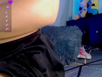Evah-lee  live sex cam