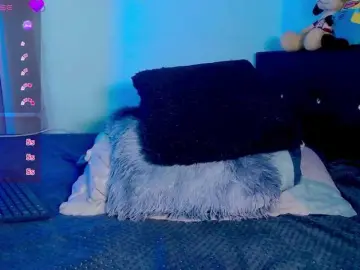 Evah-lee  live sex cam