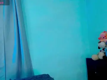 Evah-lee  live sex cam