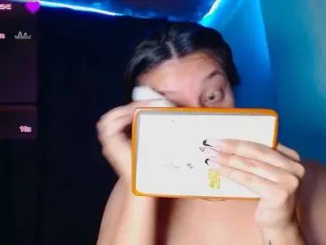 Evah-lee  live sex cam