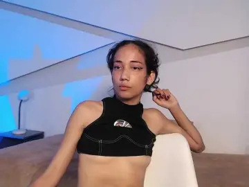 Kity-hot  live sex cam