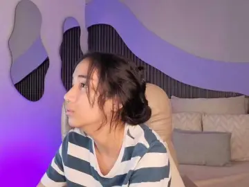 Kity-hot  live sex cam