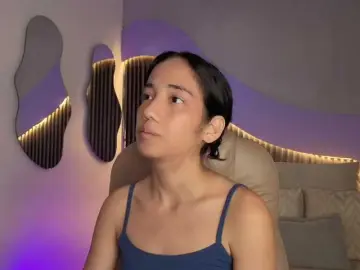 Kity-hot  live sex cam