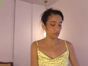Kity-hot  live sex cam