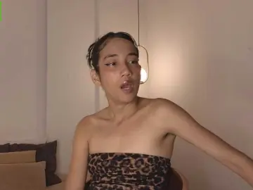Kity-hot  live sex cam