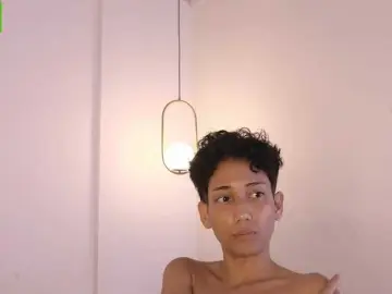 Kity-hot  live sex cam
