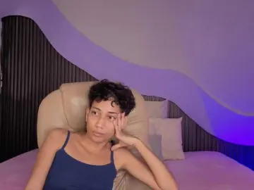 Kity-hot  live sex cam