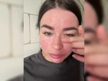 ViollaSweetA  live sex cam