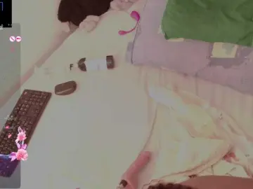 Jhoxy-m  live sex cam