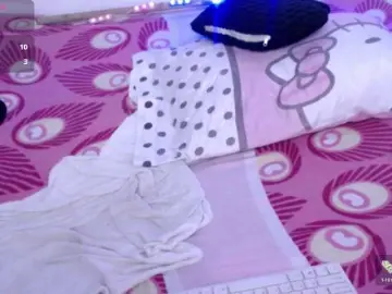 Ninatinydoll  live sex cam