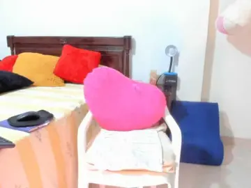 Skarlethking8  live sex cam