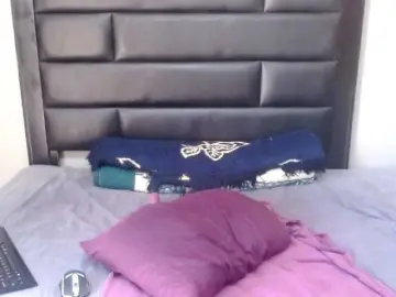 Africancurves22  live sex cam