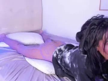 AntonellaBarone  live sex cam