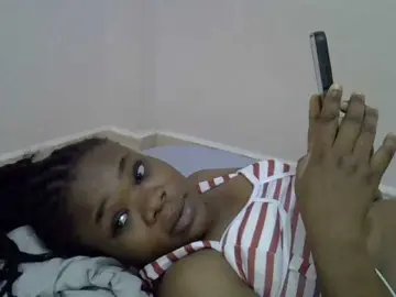 Ebonybootygirl  live sex cam