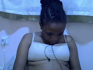 Ebonybootygirl  live sex cam