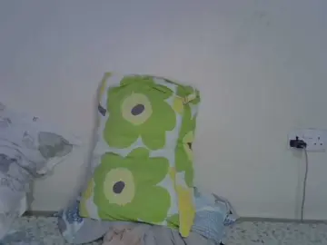 Ebonybootygirl  live sex cam