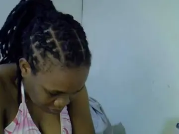 Ebonybootygirl  live sex cam