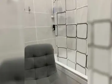 Laskavayaa  live sex cam