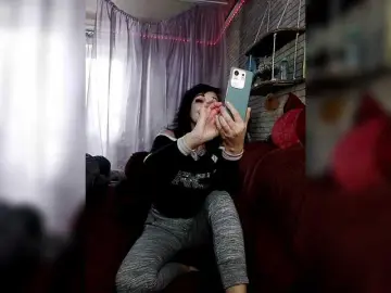 Lina-a-13  live sex cam