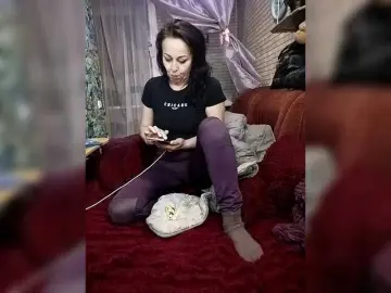 Lina-a-13  live sex cam