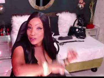 MadikeyHappy  live sex cam