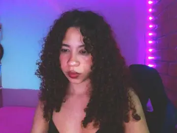 Medussa333  live sex cam