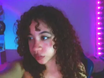 Medussa333  live sex cam