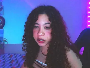 Medussa333  live sex cam