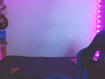 Medussa333  live sex cam
