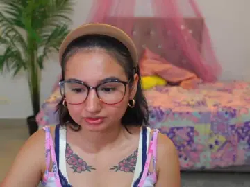 PinkiePrincess  live sex cam