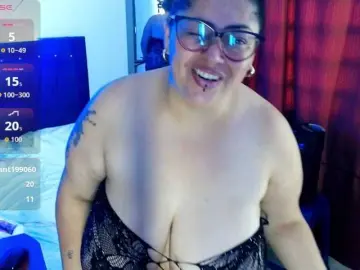 Bubis-laru53  live sex cam