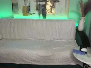 Su4e4ka5555  live sex cam