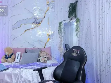 Candyy-tay1  live sex cam