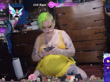 CurvySiren  live sex cam