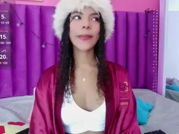 Hornysweetebony  live sex cam