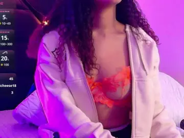 Hornysweetebony  live sex cam