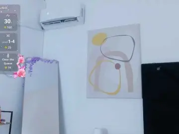 Hornysweetebony  live sex cam