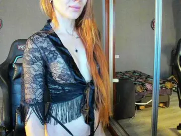 LunaFit  live sex cam
