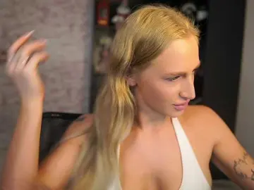 NicoletteShea01  live sex cam