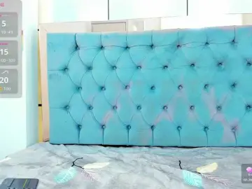 PocahontasPow  live sex cam