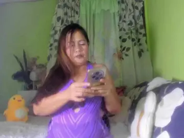 RoseTinz45  live sex cam