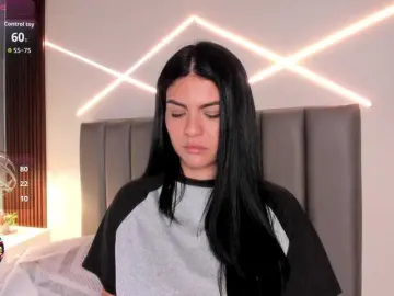 VeronicaLanz  live sex cam