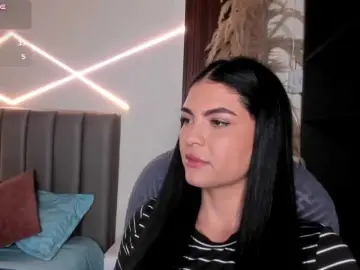 VeronicaLanz  live sex cam