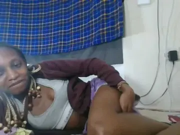 Vinsishly11  live sex cam