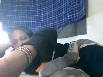 Vinsishly11  live sex cam