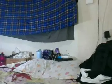 Vinsishly11  live sex cam