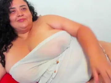 Sexy-Cloe  live sex cam