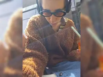 AntoniaDilune  live sex cam