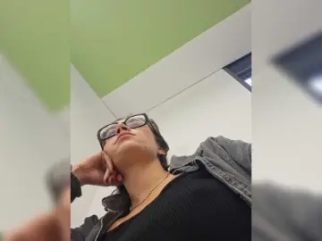 AntoniaDilune  live sex cam