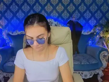 BelllaMiller  live sex cam